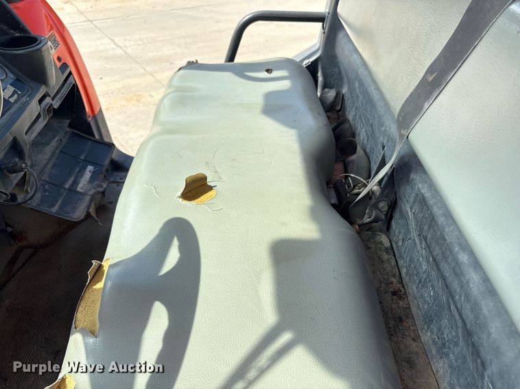 image for item EC4367 2005 Kubota RTV900 utility vehicle