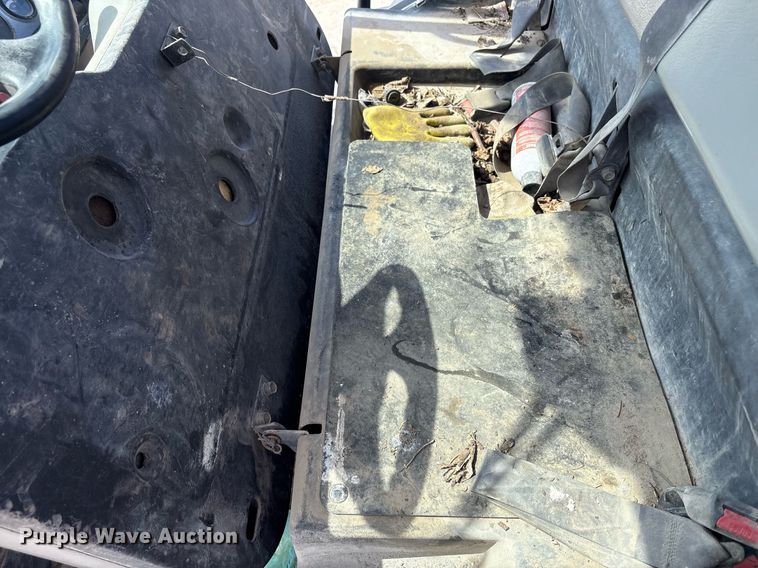 image for item EC4367 2005 Kubota RTV900 utility vehicle