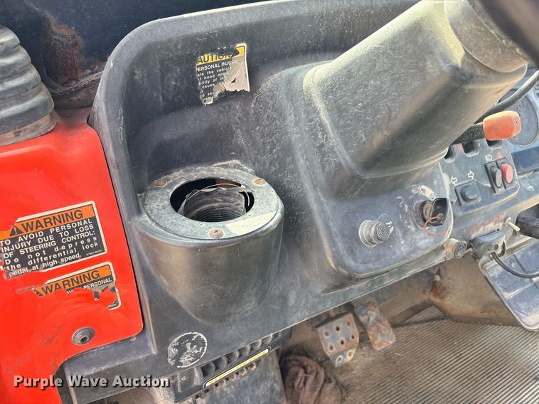 image for item EC4367 2005 Kubota RTV900 utility vehicle