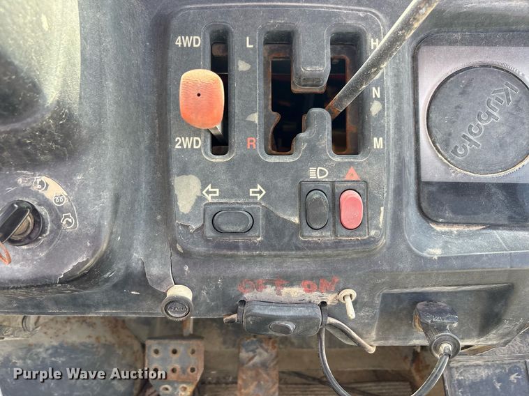 image for item EC4367 2005 Kubota RTV900 utility vehicle