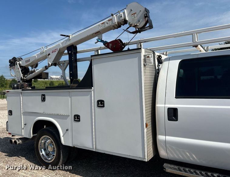 image for item EC4368 2016 Ford F450 Super Duty Crew Cab utility / service truck
