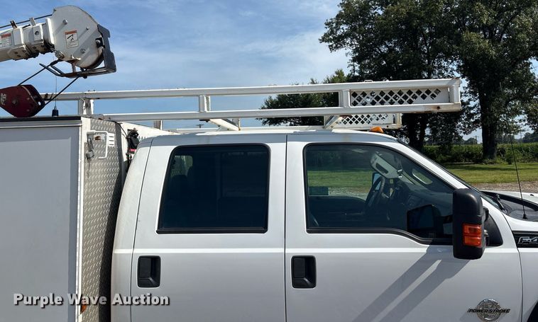 image for item EC4368 2016 Ford F450 Super Duty Crew Cab utility / service truck