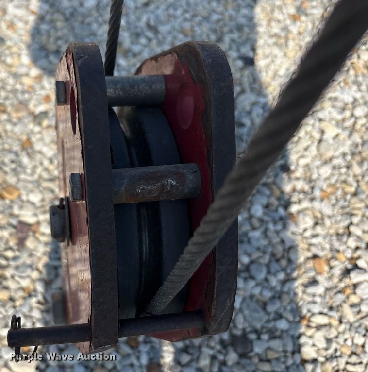 image for item EC4368 2016 Ford F450 Super Duty Crew Cab utility / service truck