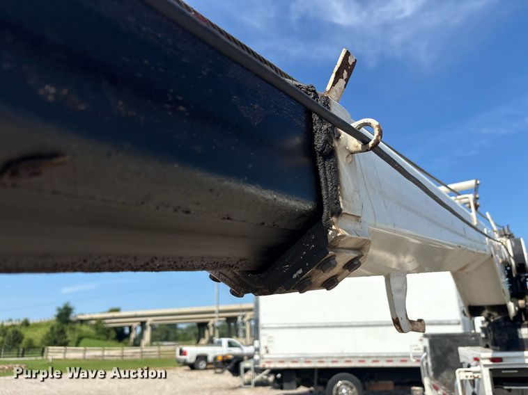 image for item EC4368 2016 Ford F450 Super Duty Crew Cab utility / service truck