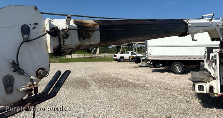 image for item EC4368 2016 Ford F450 Super Duty Crew Cab utility / service truck