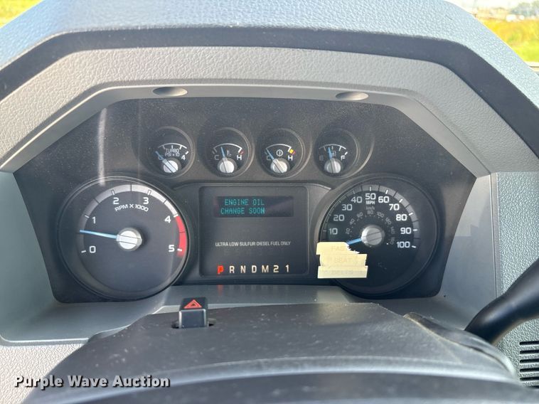 image for item EC4368 2016 Ford F450 Super Duty Crew Cab utility / service truck