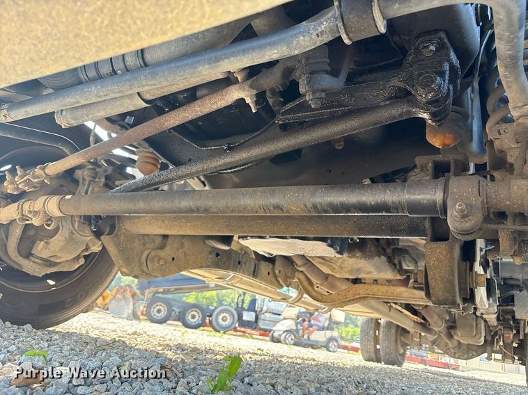 image for item EC4368 2016 Ford F450 Super Duty Crew Cab utility / service truck