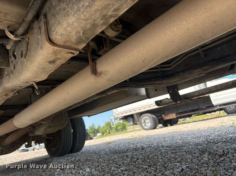 image for item EC4368 2016 Ford F450 Super Duty Crew Cab utility / service truck