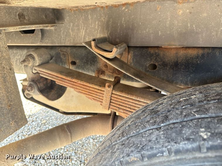 image for item EC4368 2016 Ford F450 Super Duty Crew Cab utility / service truck