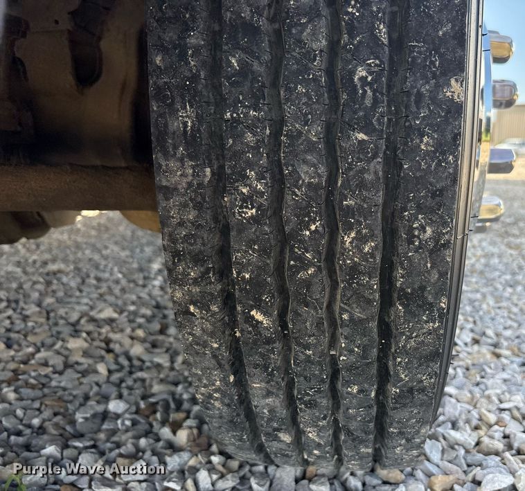 image for item EC4368 2016 Ford F450 Super Duty Crew Cab utility / service truck