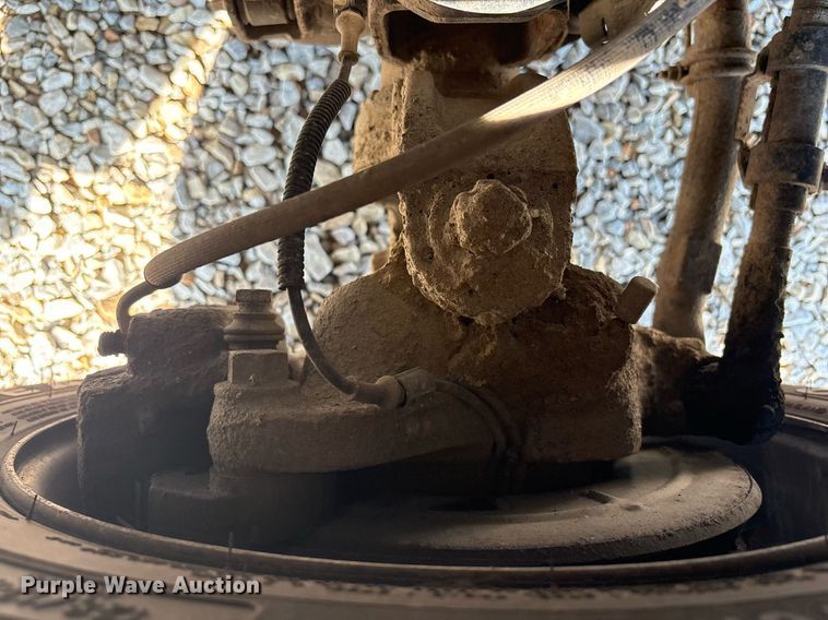 image for item EC4368 2016 Ford F450 Super Duty Crew Cab utility / service truck