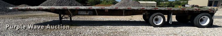 image for item EC4369 1998 Utility FS2CHA flatbed trailer