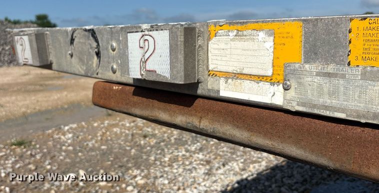 image for item EC4369 1998 Utility FS2CHA flatbed trailer