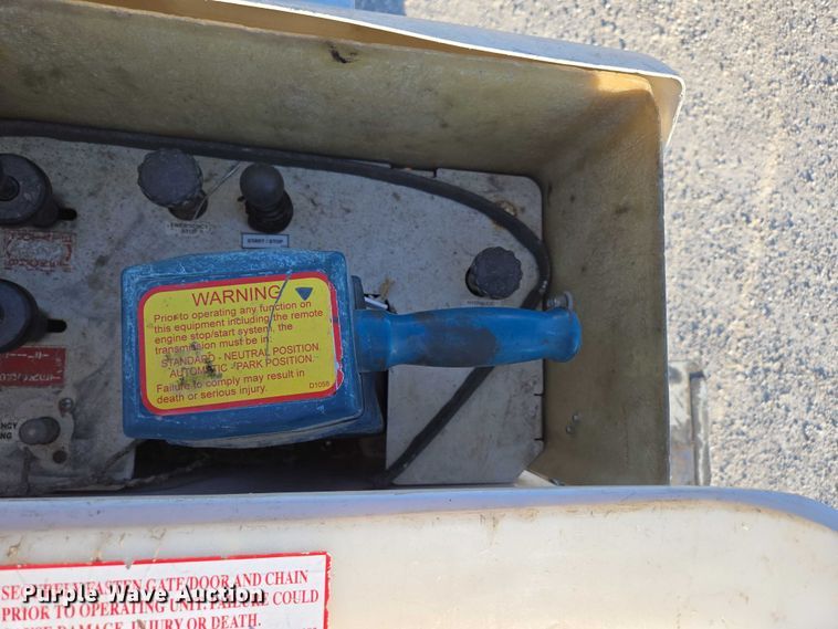 image for item ED2164 2016 Ford F550 Super Duty XL bucket truck