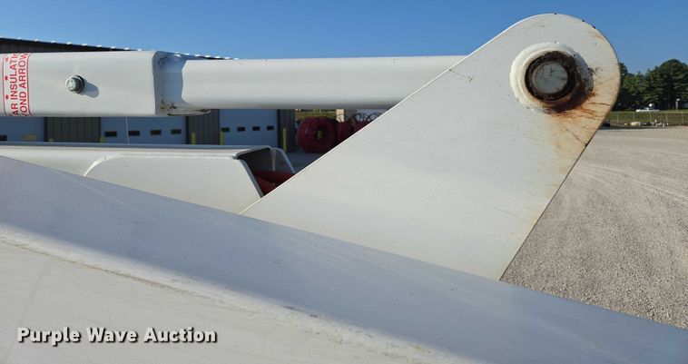 image for item ED2164 2016 Ford F550 Super Duty XL bucket truck