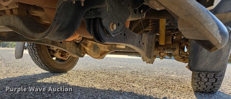 image for item ED2164 2016 Ford F550 Super Duty XL bucket truck