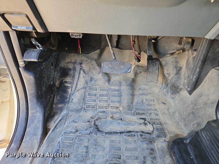 image for item ED2164 2016 Ford F550 Super Duty XL bucket truck