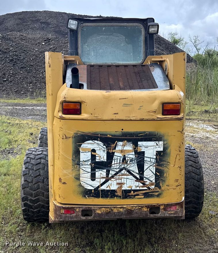 image for item ED4331 2007 Caterpillar 236B2 skid steer loader