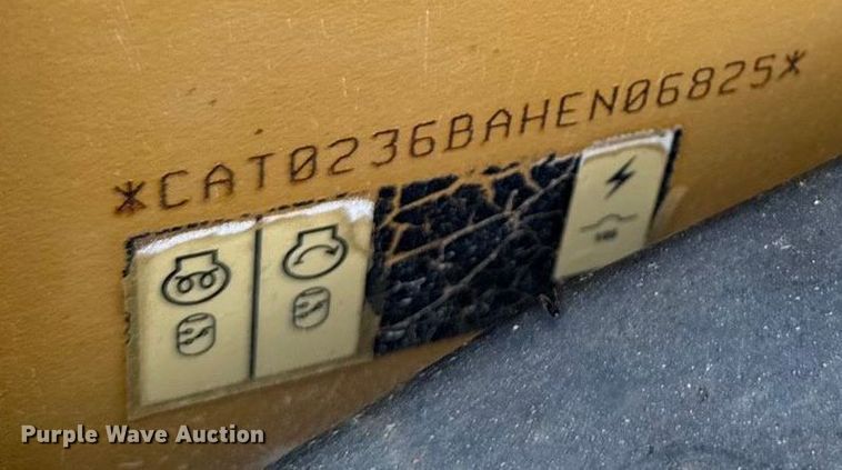 image for item ED4331 2007 Caterpillar 236B2 skid steer loader