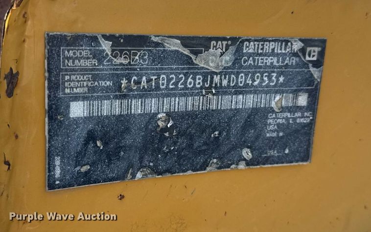 image for item ED4332 2012 Caterpillar 226B3 skid steer loader