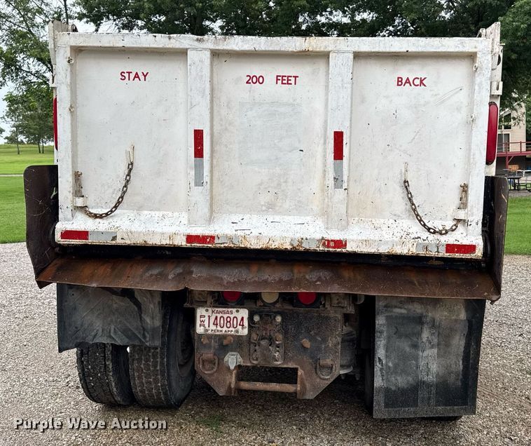 image for item ED4333 1995 Freightliner FLD 112 dump truck