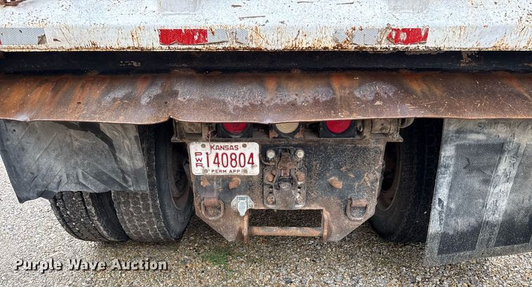 image for item ED4333 1995 Freightliner FLD 112 dump truck