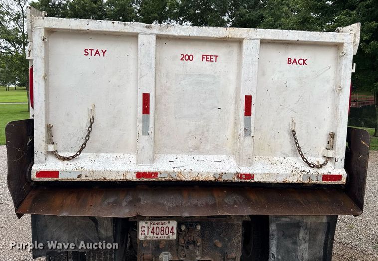 image for item ED4333 1995 Freightliner FLD 112 dump truck