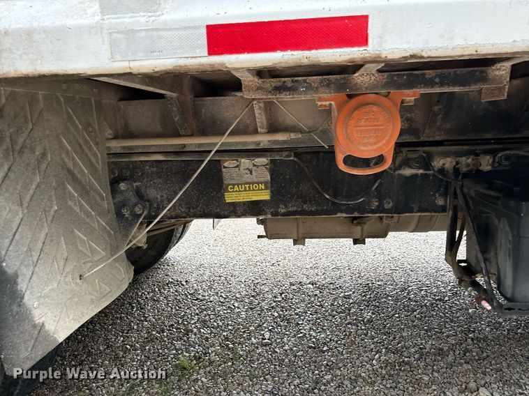 image for item ED4333 1995 Freightliner FLD 112 dump truck