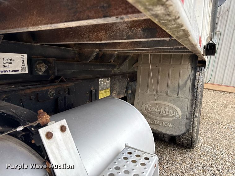 image for item ED4333 1995 Freightliner FLD 112 dump truck