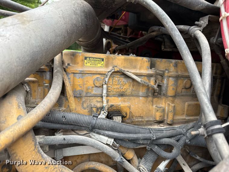 image for item ED4333 1995 Freightliner FLD 112 dump truck