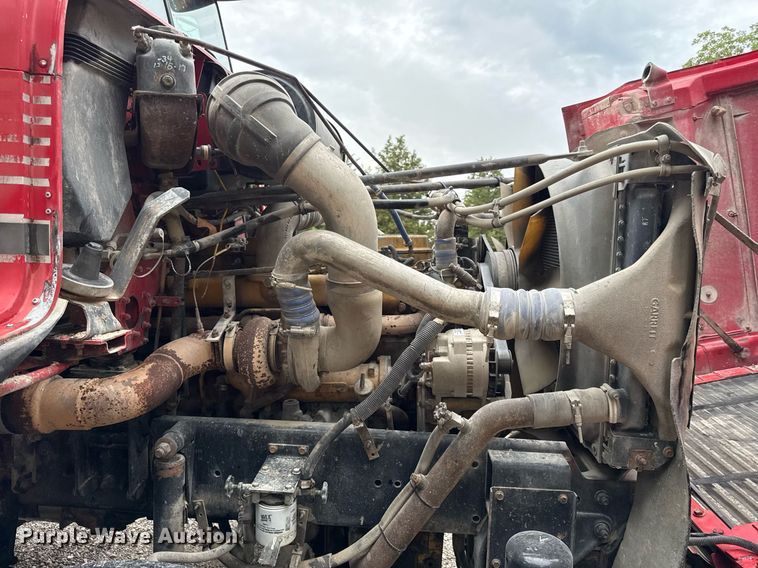 image for item ED4333 1995 Freightliner FLD 112 dump truck