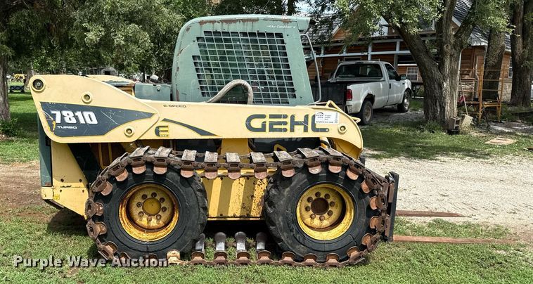image for item ED4334 Gehl 7810 skid steer loader