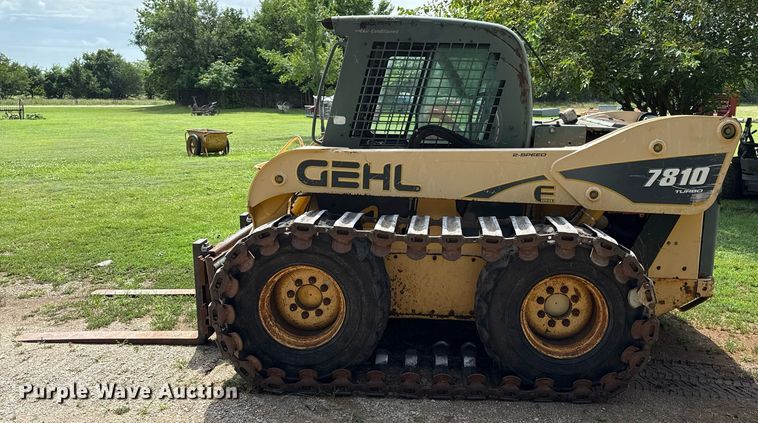image for item ED4334 Gehl 7810 skid steer loader