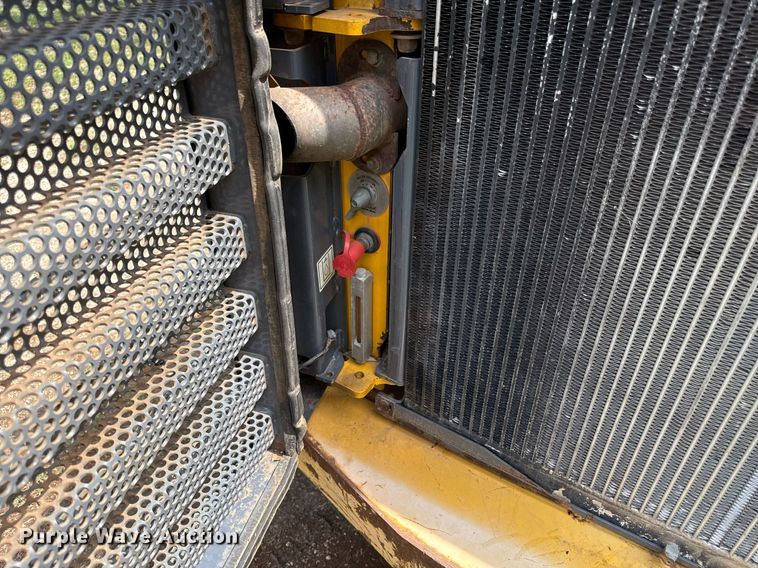 image for item ED4334 Gehl 7810 skid steer loader