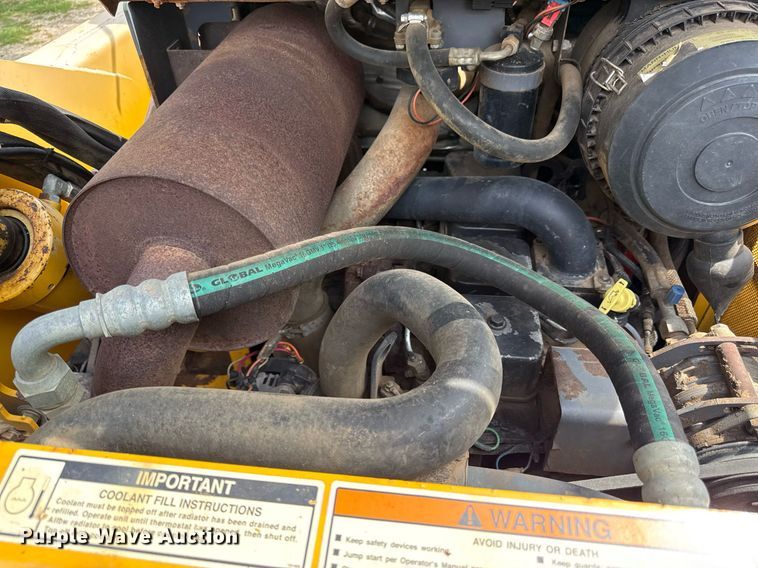 image for item ED4334 Gehl 7810 skid steer loader