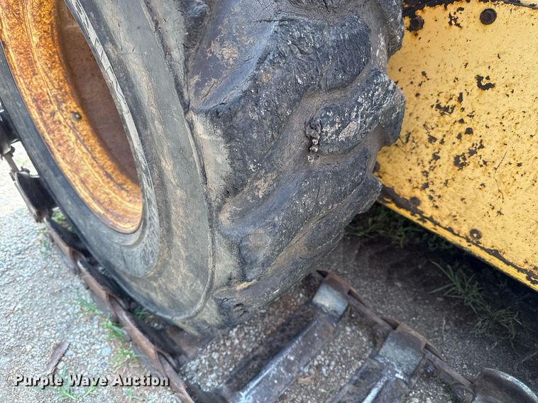 image for item ED4334 Gehl 7810 skid steer loader