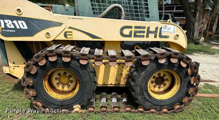 image for item ED4334 Gehl 7810 skid steer loader