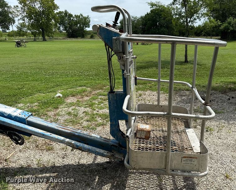 image for item ED4335 1996 Genie Z-45/22 boom lift