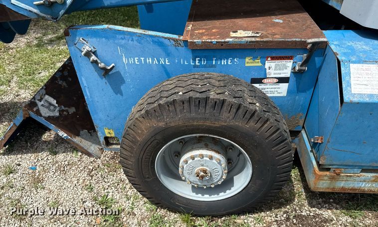 image for item ED4335 1996 Genie Z-45/22 boom lift