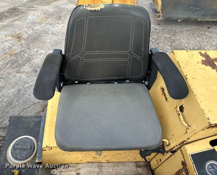 image for item ED4343 Hyster C350C double drum roller