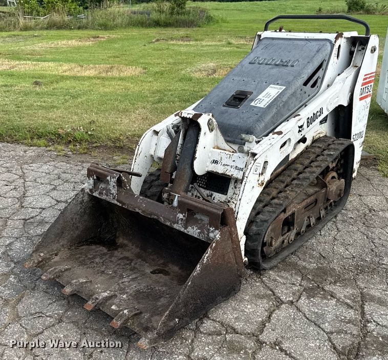 MINI CARGADOR SOBRE ORUGAS COMPACTO 2004 BOBCAT MT52