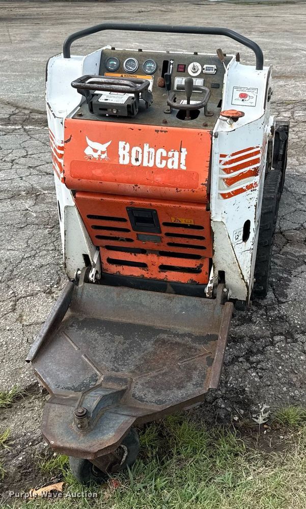 image for item ED4344 2004 Bobcat MT52 compact utility loader