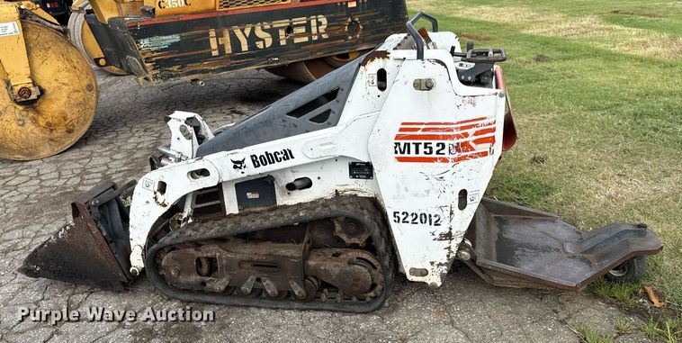 image for item ED4344 2004 Bobcat MT52 compact utility loader