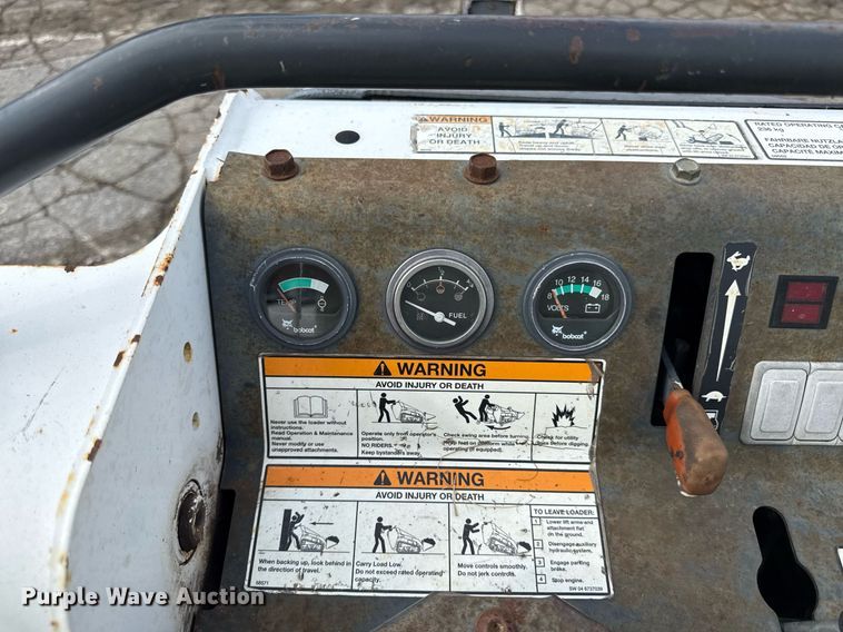 image for item ED4344 2004 Bobcat MT52 compact utility loader