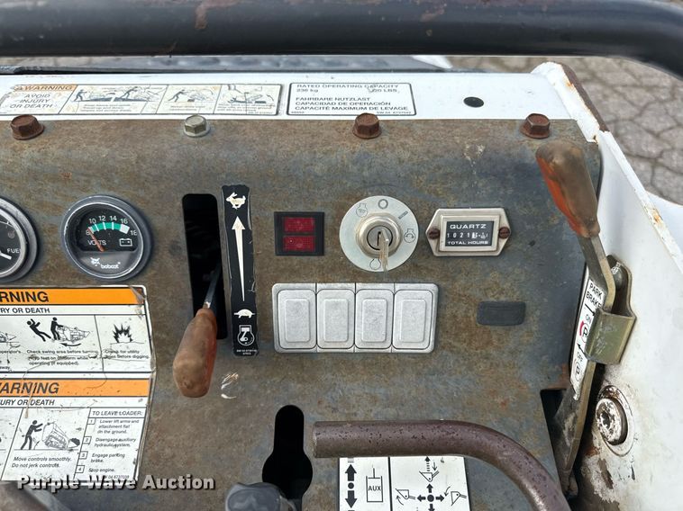 image for item ED4344 2004 Bobcat MT52 compact utility loader