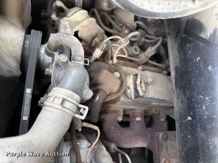 image for item ED4344 2004 Bobcat MT52 compact utility loader