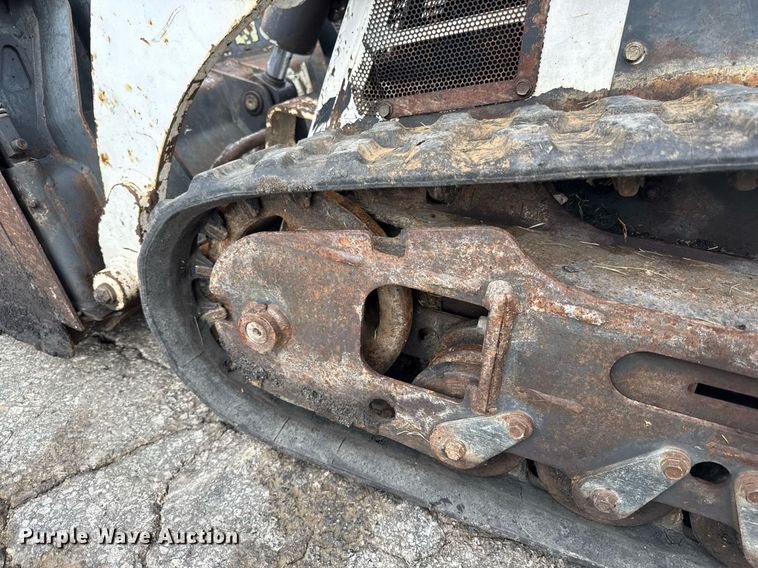 image for item ED4344 2004 Bobcat MT52 compact utility loader