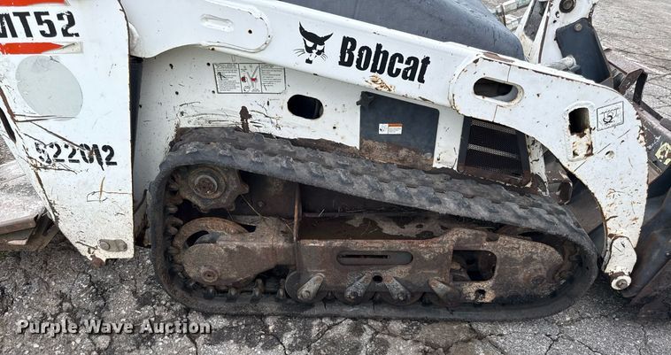 image for item ED4344 2004 Bobcat MT52 compact utility loader