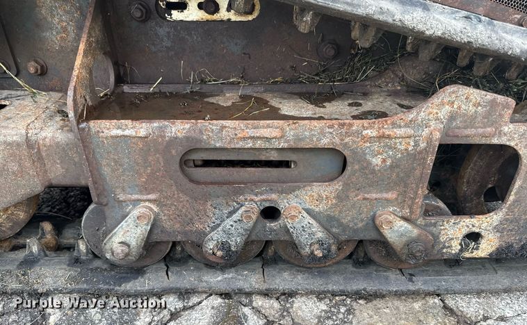 image for item ED4344 2004 Bobcat MT52 compact utility loader