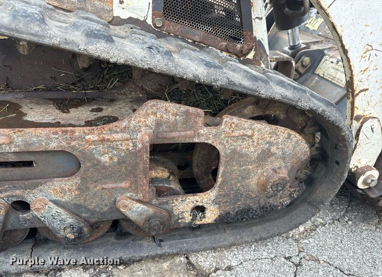 image for item ED4344 2004 Bobcat MT52 compact utility loader